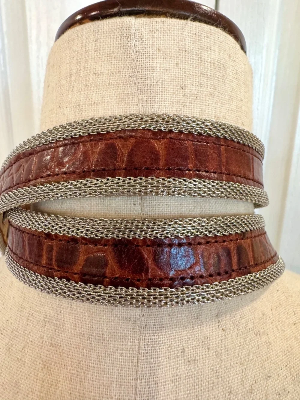 Vintage, Woman's Size Med *High End* Belt, Leather Mock-Croc & Sliver Mesh